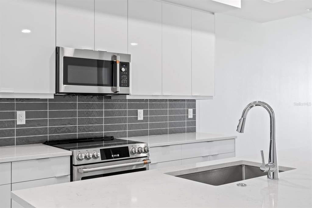 400 150th Avenue, Unit 304 Madeira Beach, FL 33708 - Photo 26 of 83