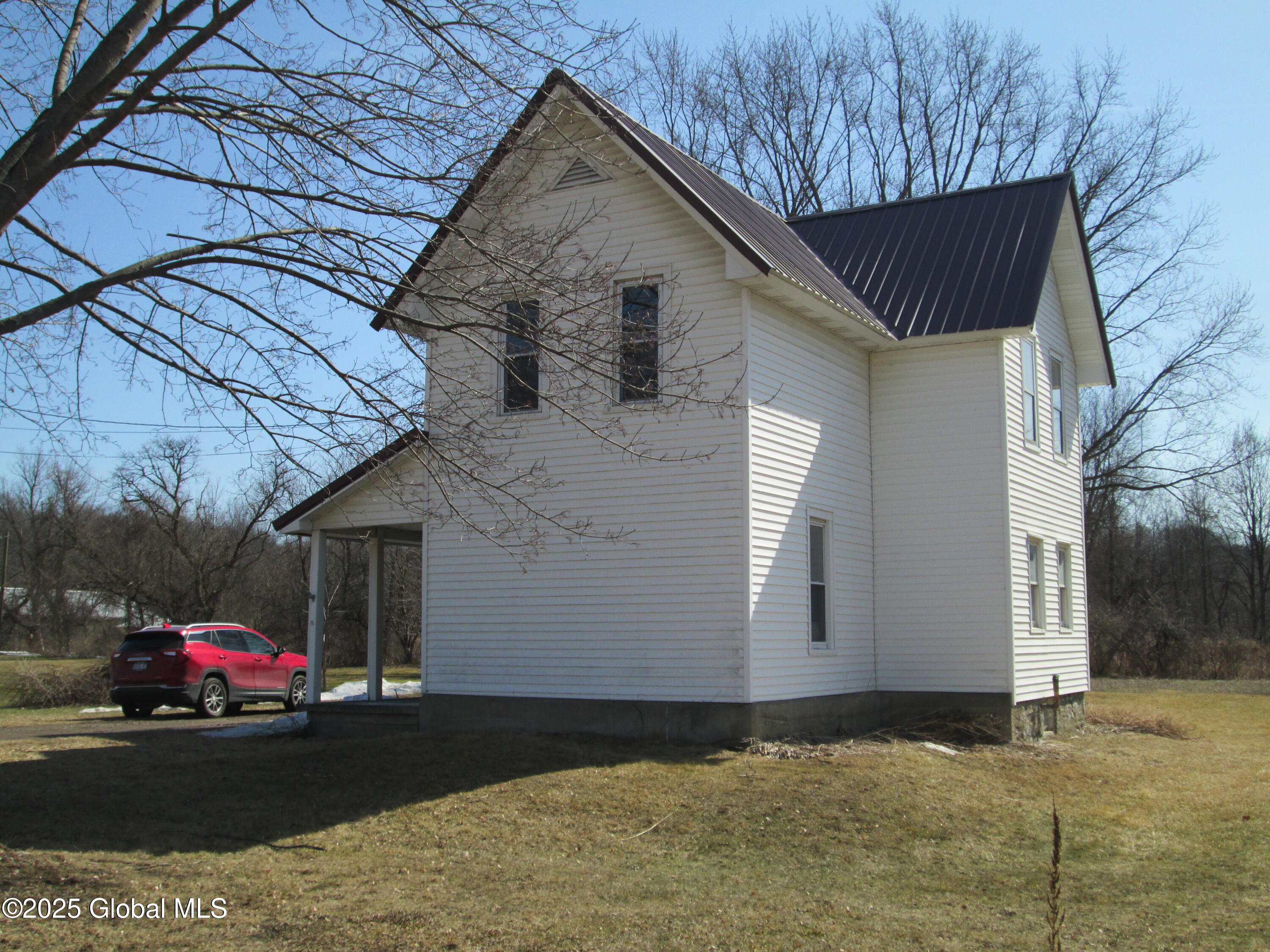 119 Currytown Road Root, NY 12166 - Photo 5 of 21 119 Currytown Road 006