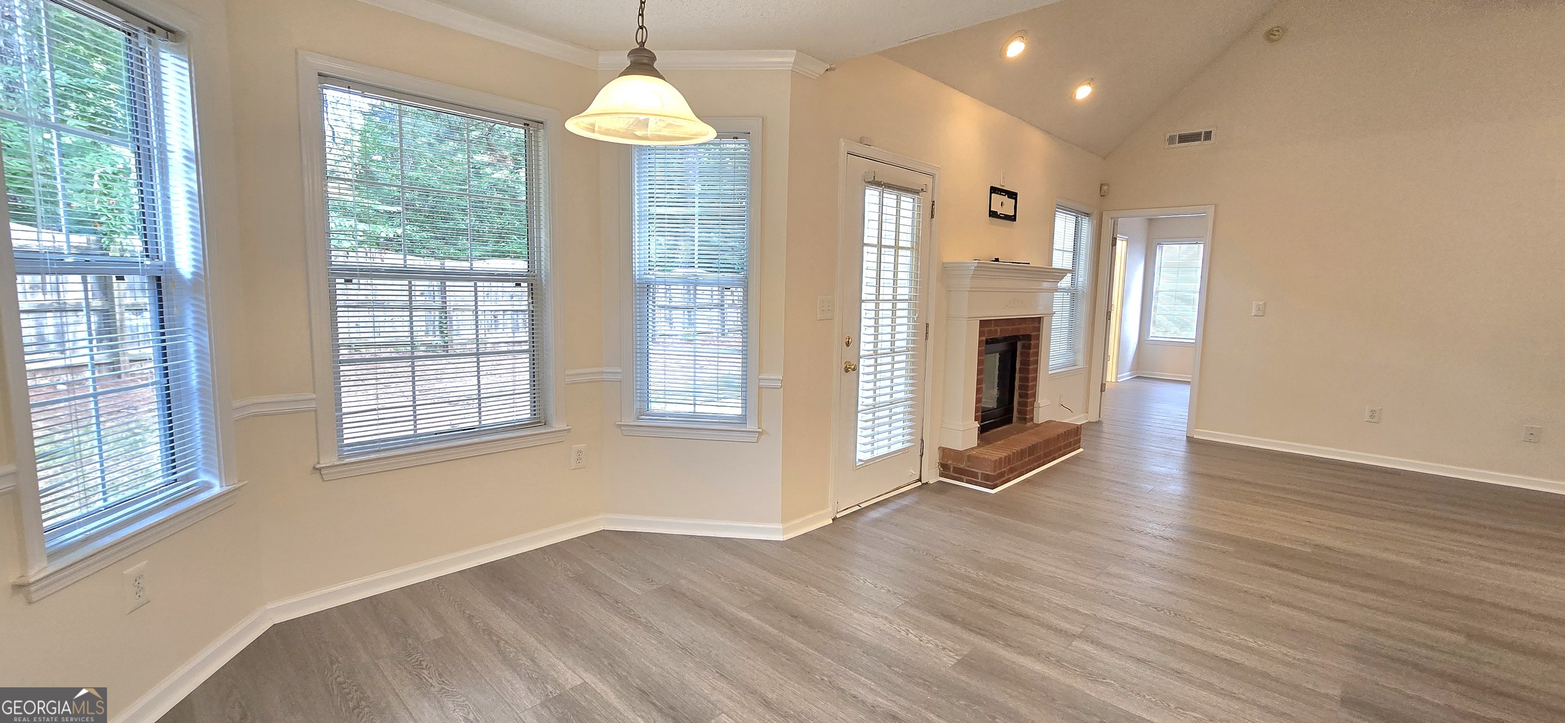 2 Mill Ridge Place Newnan, GA 30263 - Photo 3 of 44 Gallery Image 3