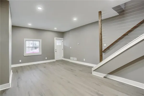 $2,595 | 5619 Hays Street, Pittsburgh, PA 15206