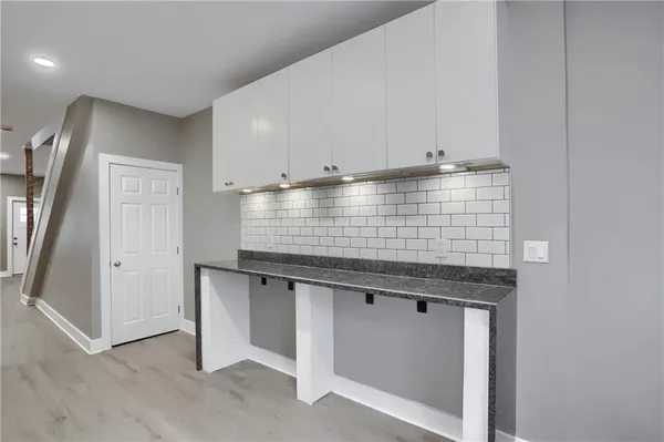 $2,595 | 5619 Hays Street, Pittsburgh, PA 15206