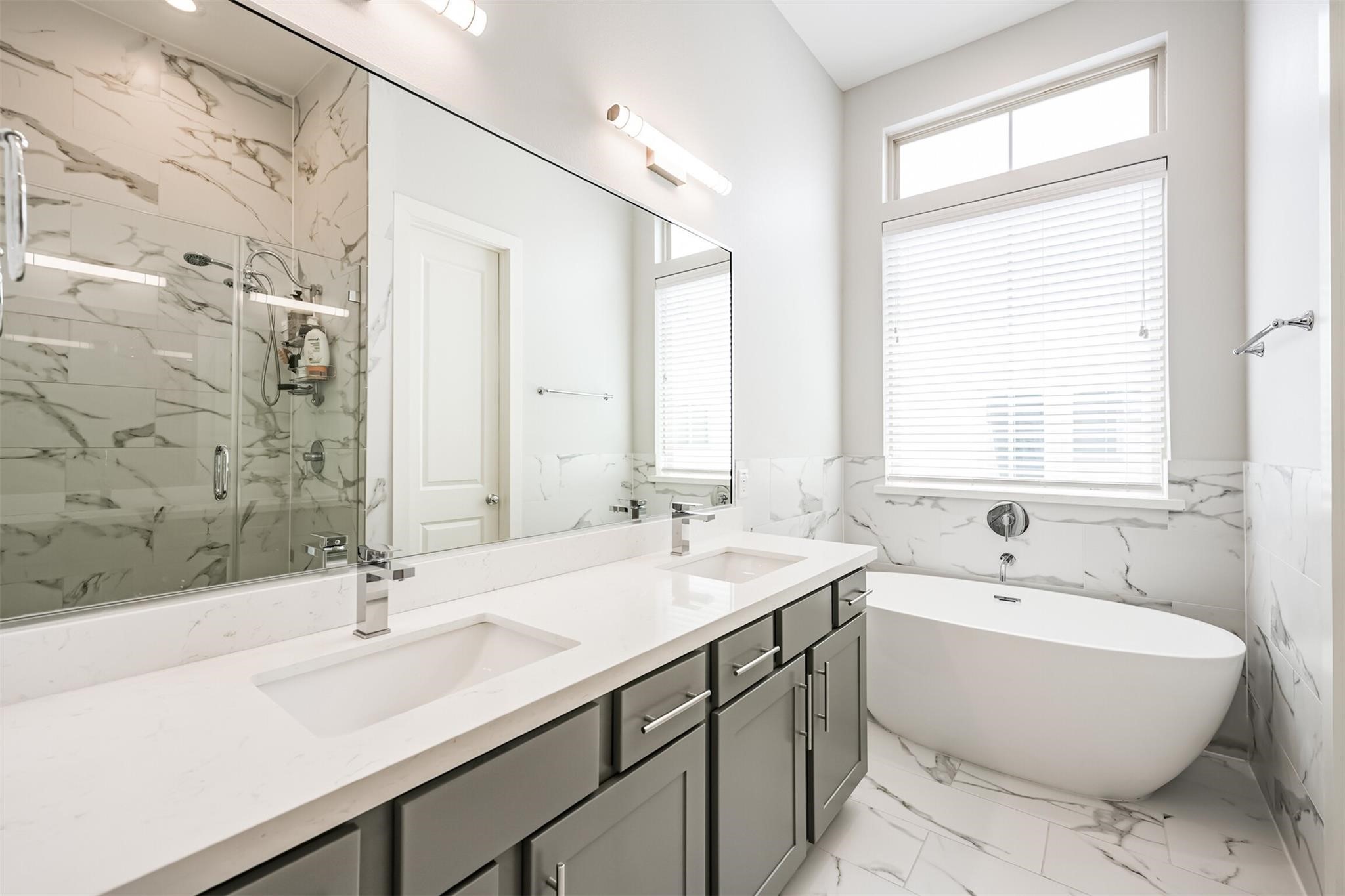 5209 Allen Street, Unit F Houston, TX 77007 - Photo 17 of 40