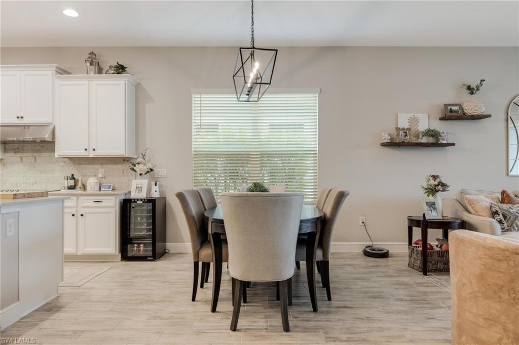 3621 Pilot Circle Naples, FL 34120 - Photo 22 of 46 a view of kitchen with breakfast area