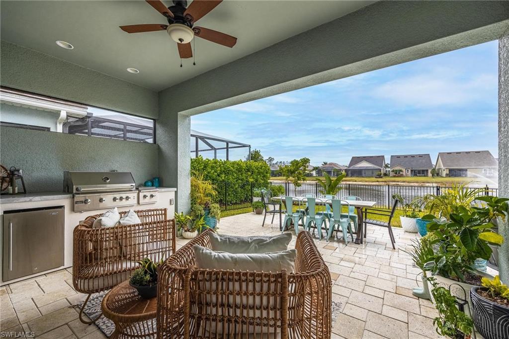 3621 Pilot Circle Naples, FL 34120 - Photo 41 of 46 a living room with furniture