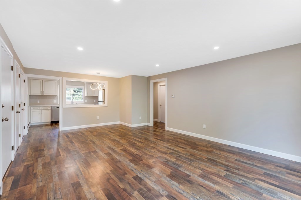 83 R Hobart Street, Unit D4 Danvers, MA 01923 - Photo 11 of 18 Gallery Image 11