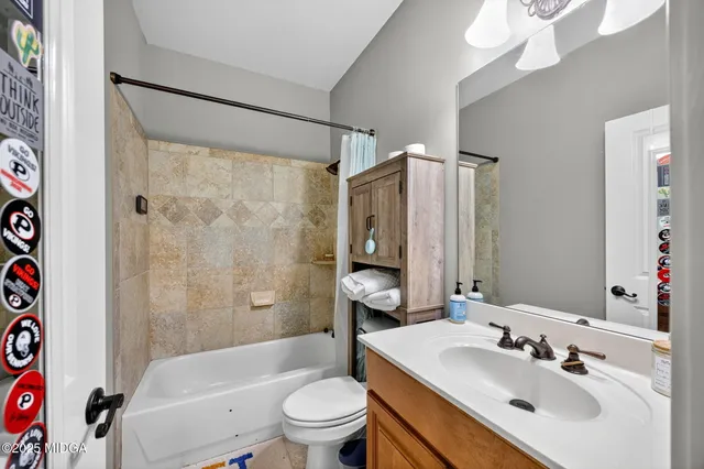 a view of a workspace with furniture