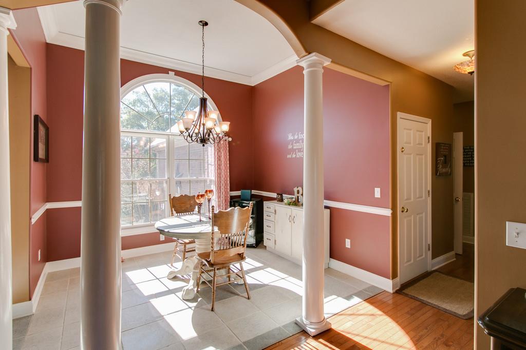 947 Bold Springs Road McEwen, TN 37101 - Photo 11 of 27 Formal dining ...
