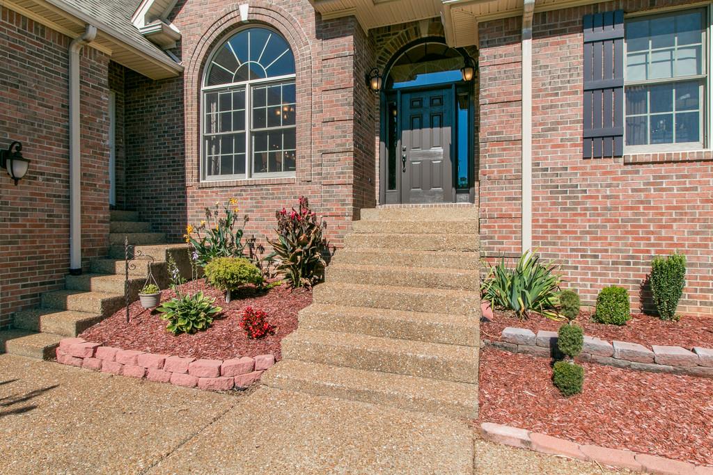 947 Bold Springs Road McEwen, TN 37101 - Photo 3 of 27 Gallery Image 3