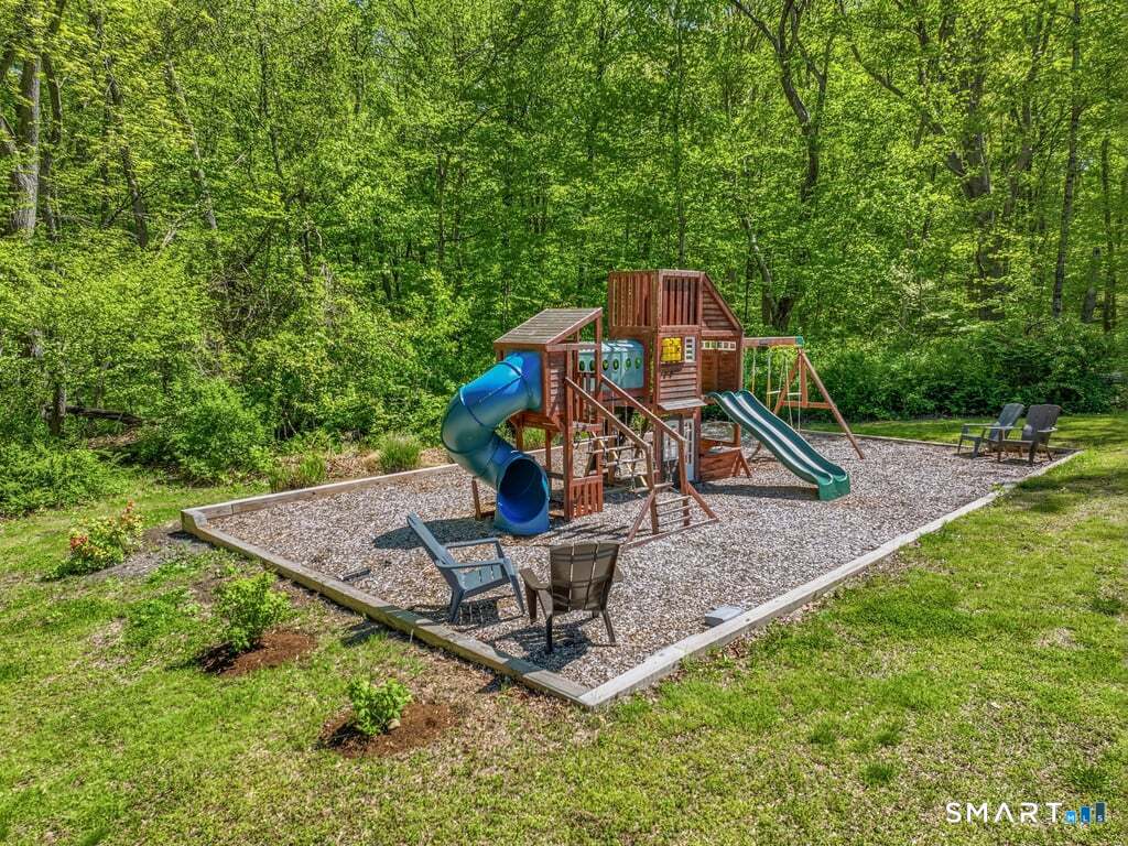 15 Fox Ridge Lane Hebron, CT 06248 - Photo 9 of 40