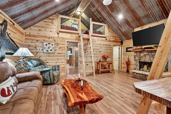 $255,000 | 181 Stone Circle, Gordonville, TX 76245