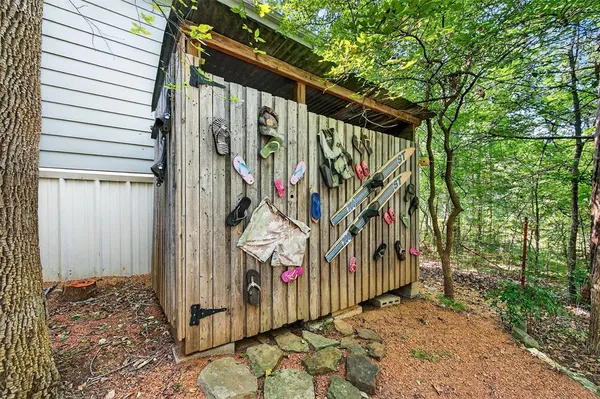 $255,000 | 181 Stone Circle, Gordonville, TX 76245