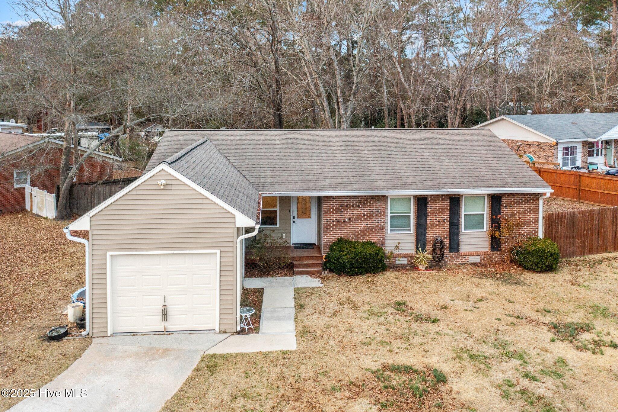 100 Pineview Road Jacksonville, NC 28546 - Photo 3 of 48 3-web-or-mls-13