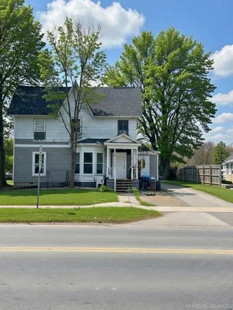 $359,900 | 59 East Burdick Street, Oxford, MI 48371