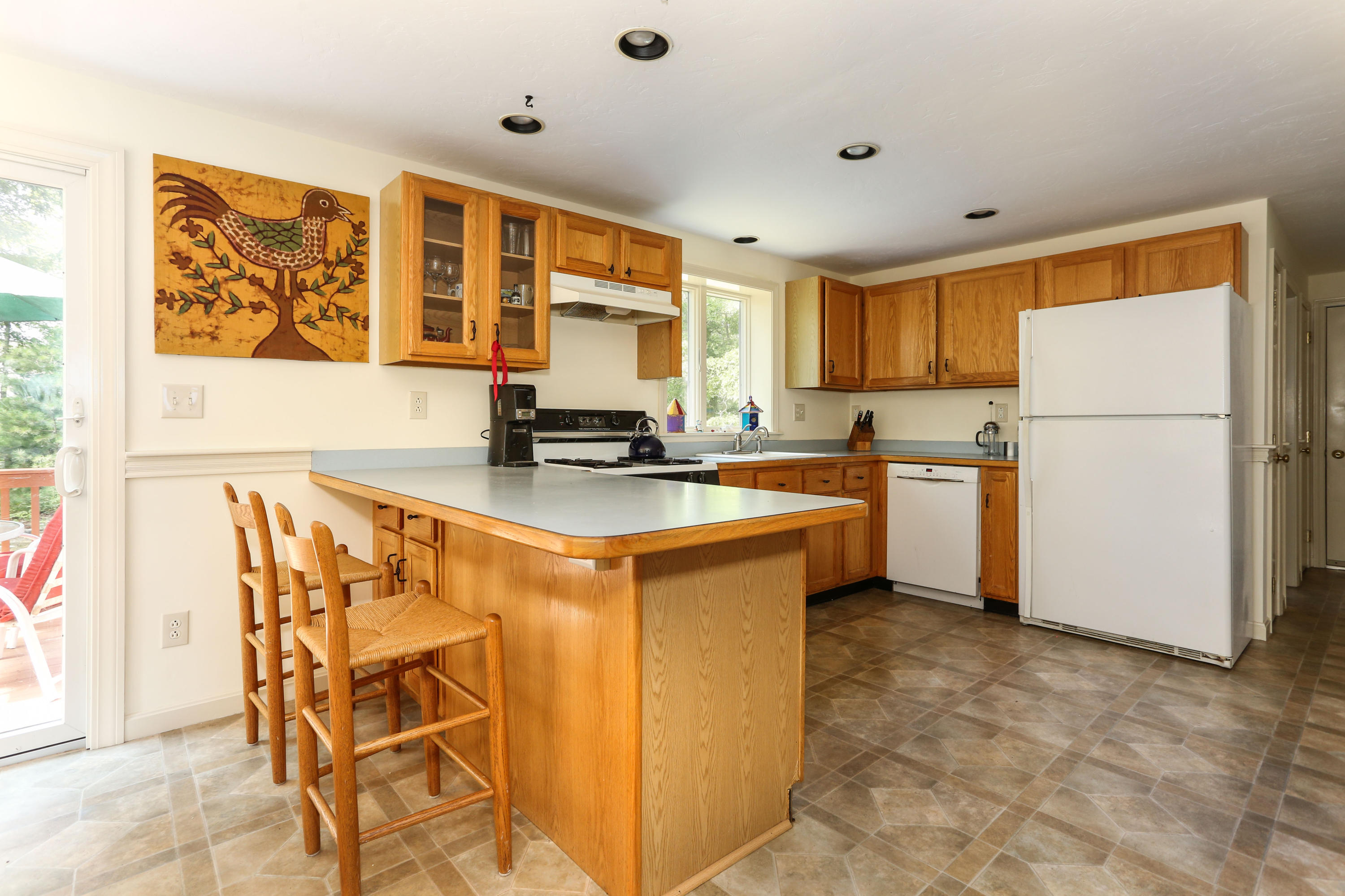 253 Simon Narrows Road Mashpee, MA 02649 - Photo 12 of 31 253SimLR-11