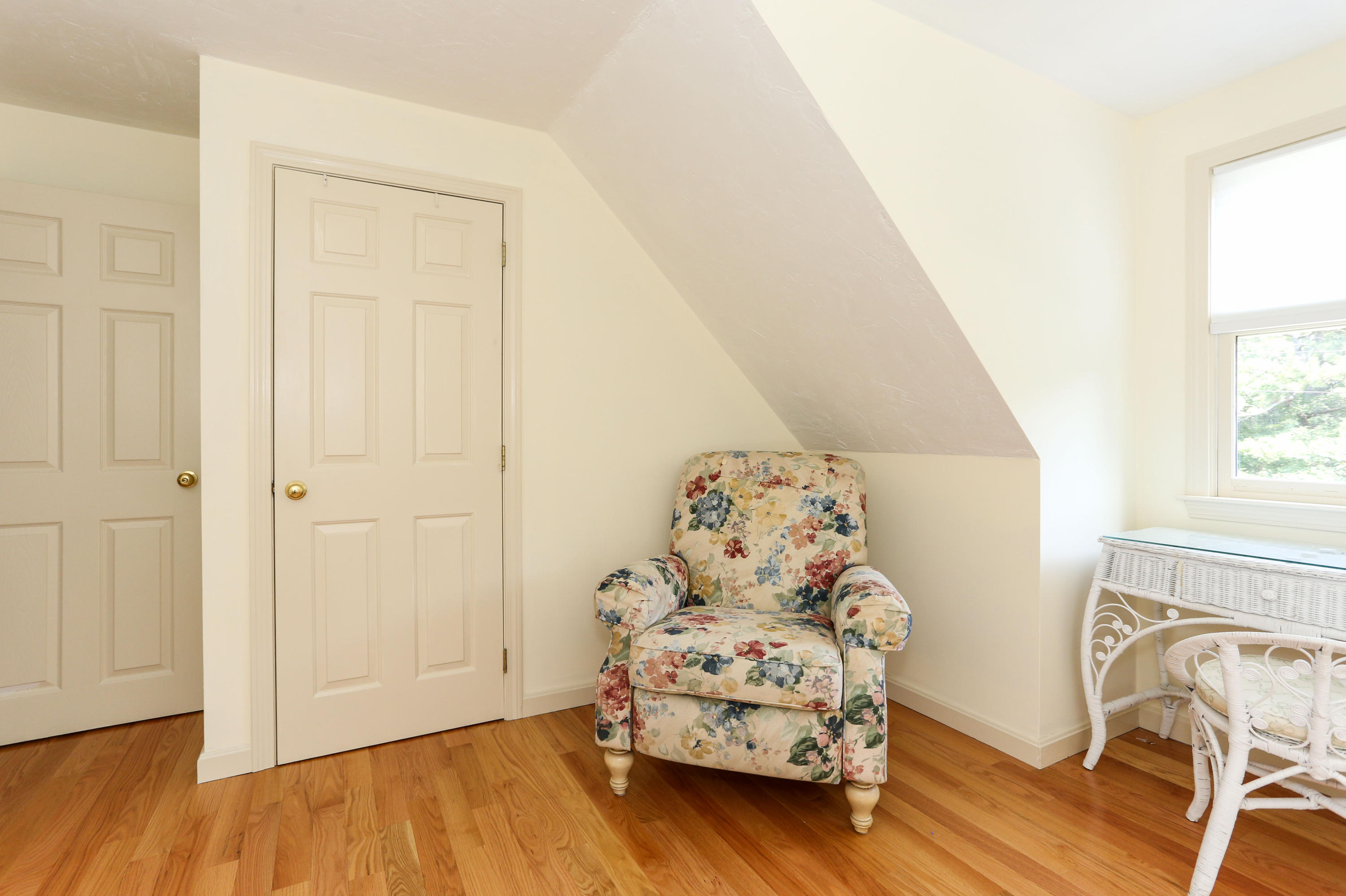 253 Simon Narrows Road Mashpee, MA 02649 - Photo 17 of 31 253SimLR-19