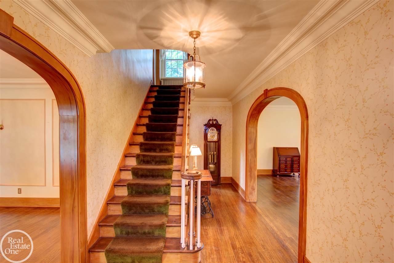 1165 Harvard Road Grosse Pointe Park, MI 48230 - Photo 3 of 50