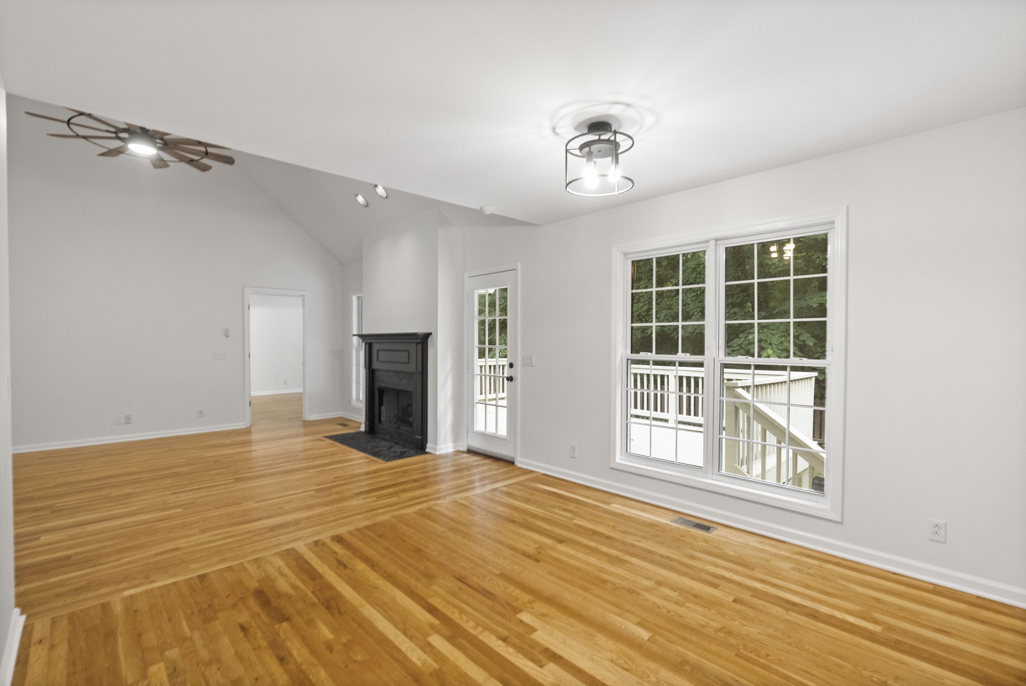 164 Foxrun Springfield, TN 37172 - Photo 11 of 37 a view of an empty room with a window