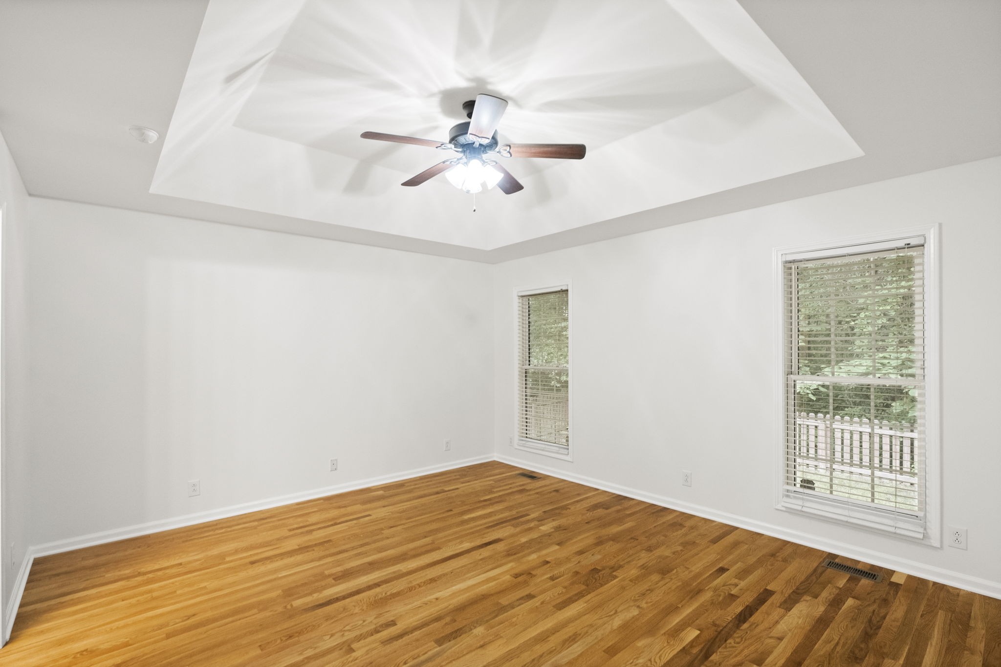 164 Foxrun Springfield, TN 37172 - Photo 20 of 37 a view of empty room with wooden floor and fan