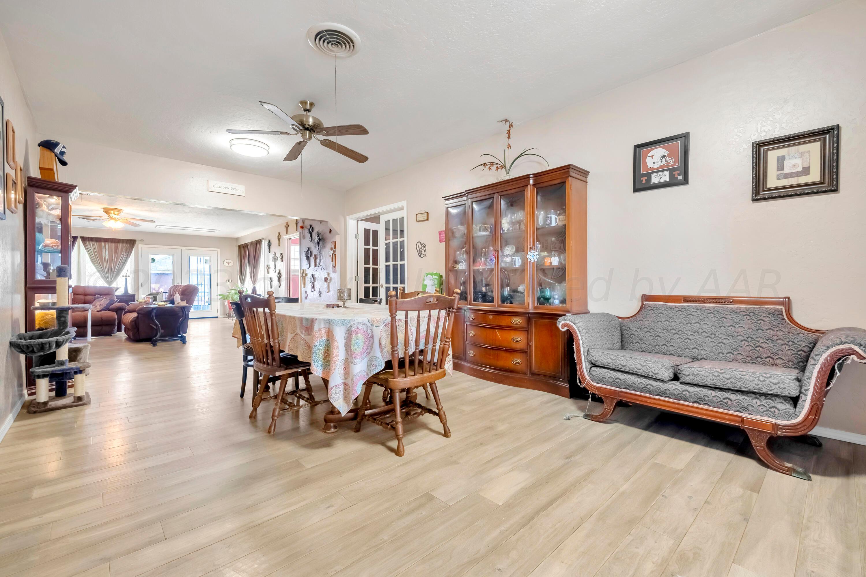 1322 South Canadian St