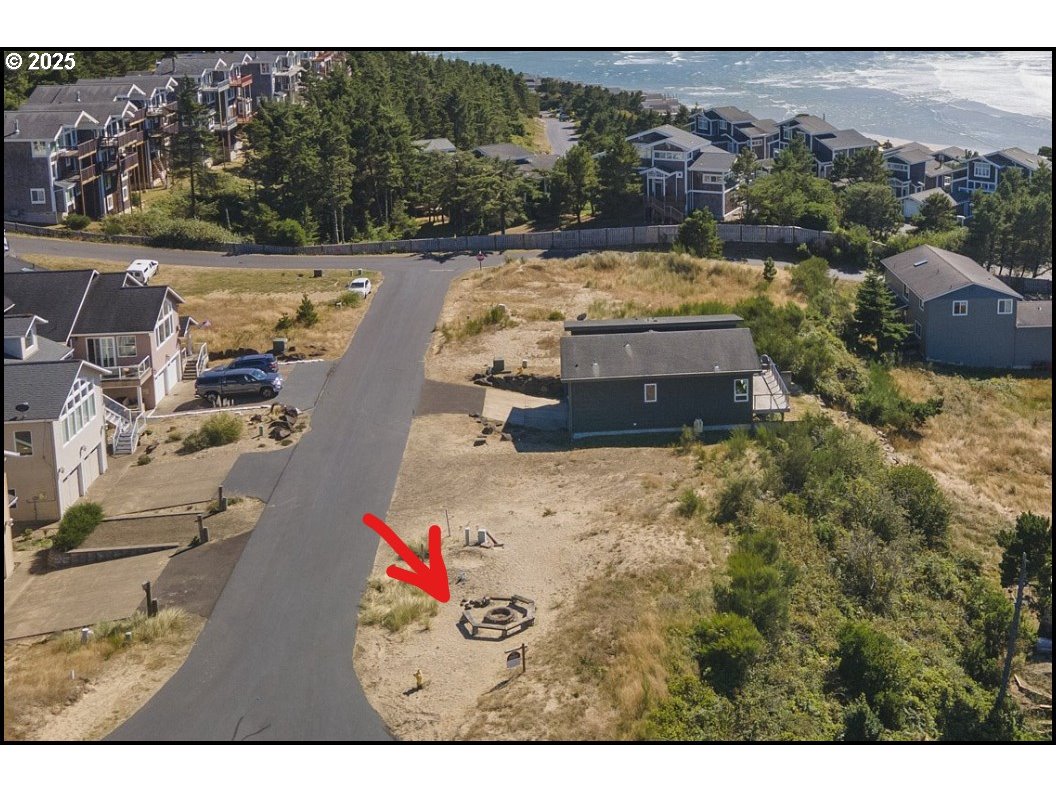 Crescent Street, Unit 12&13 Tillamook, OR 97141 - Photo 4 of 9 a view of swimming pool with a yard