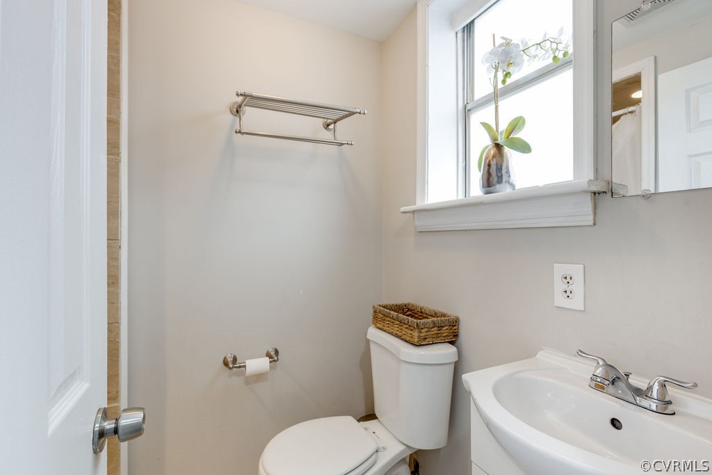200 Chessington Road North Chesterfield, VA 23236 - Photo 31 of 35 Gallery Image 31