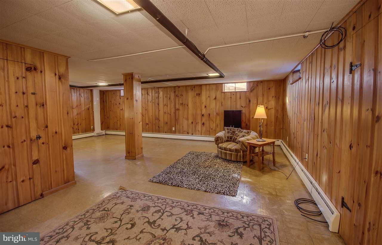 1501 Knollcrest Road Harrisburg, PA 17112 - Photo 14 of 23 Gallery Image 14
