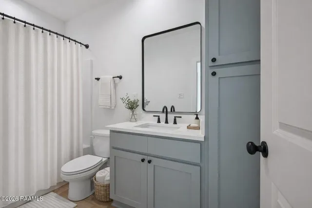 $1,895 | 210 Steiner Oaks, Lafayette, LA 70508