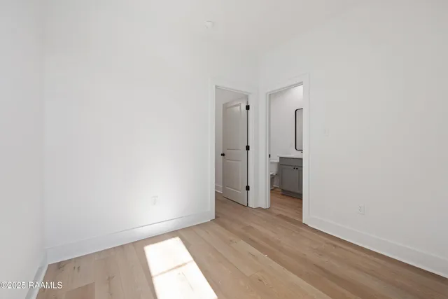 $1,975 | 210 Steiner Oaks, Lafayette, LA 70508