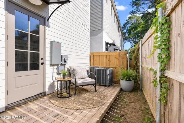 $1,895 | 210 Steiner Oaks, Lafayette, LA 70508