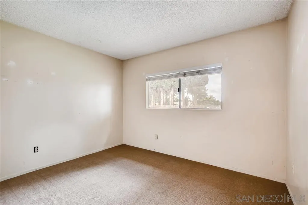 5415 Rocking Horse Lane Oceanside, CA 92057 - Photo 18 of 24 Gallery Image 18