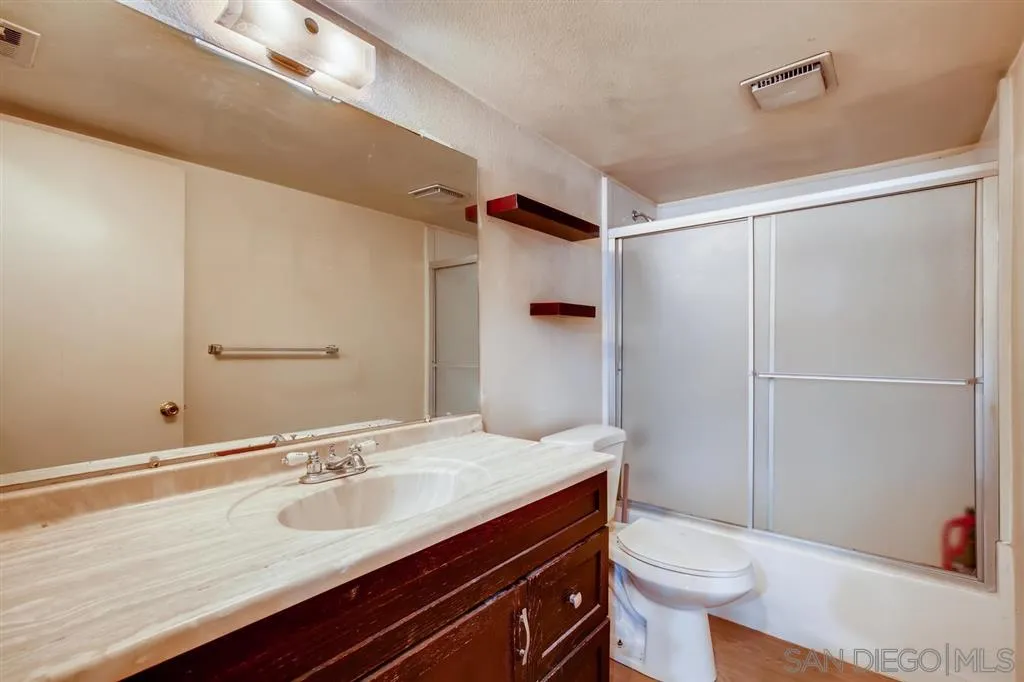 5415 Rocking Horse Lane Oceanside, CA 92057 - Photo 20 of 24 Gallery Image 20