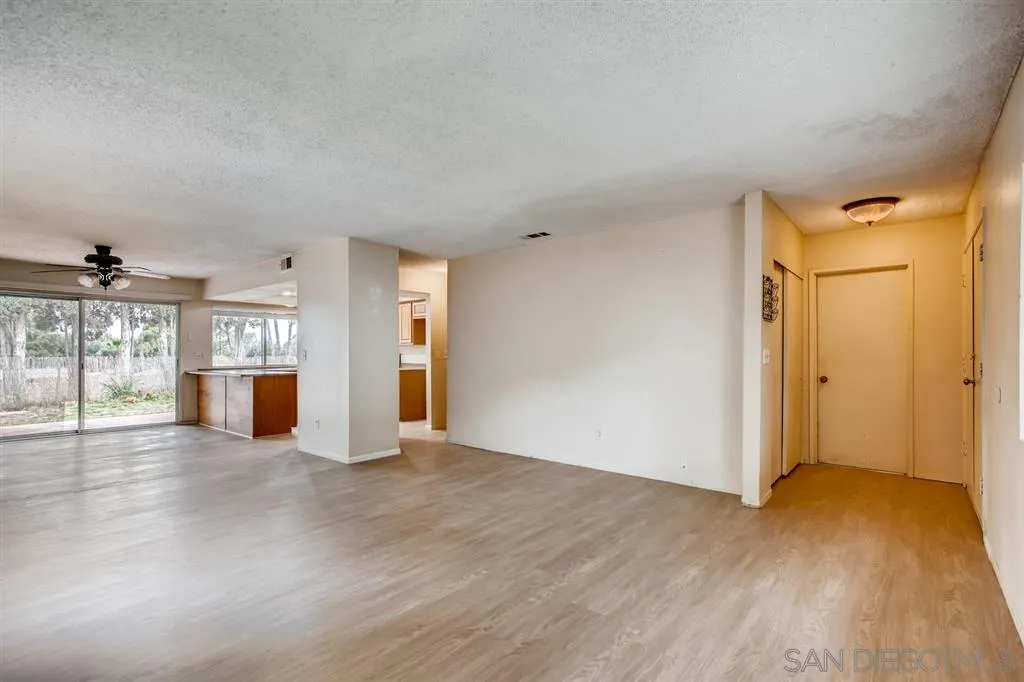 5415 Rocking Horse Lane Oceanside, CA 92057 - Photo 5 of 24 Gallery Image 5
