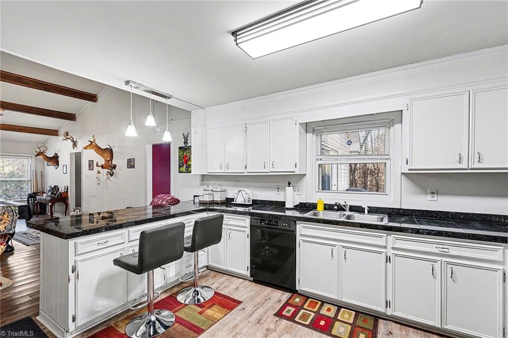 8101 Eastridge Road Oak Ridge, NC 27310 - Photo 13 of 24