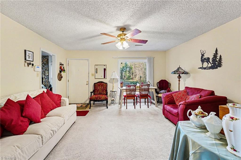 8101 Eastridge Road Oak Ridge, NC 27310 - Photo 8 of 24