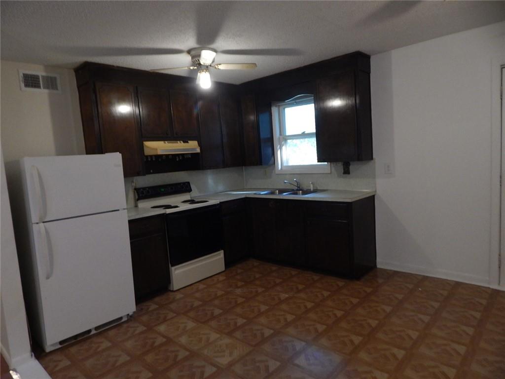 1876 Jarrett Farm Road Newton, NC 28658 - Photo 7 of 22 Gallery Image 7