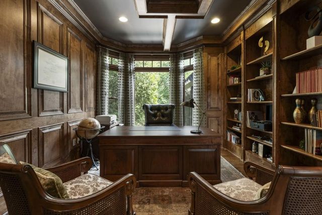 $2,300,000 | 2810 Manor Bridge Drive, Milton, GA 30004