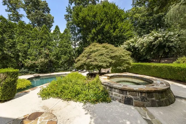 $2,275,000 | 2810 Manor Bridge Drive, Milton, GA 30004