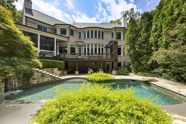 $2,275,000 | 2810 Manor Bridge Drive, Milton, GA 30004