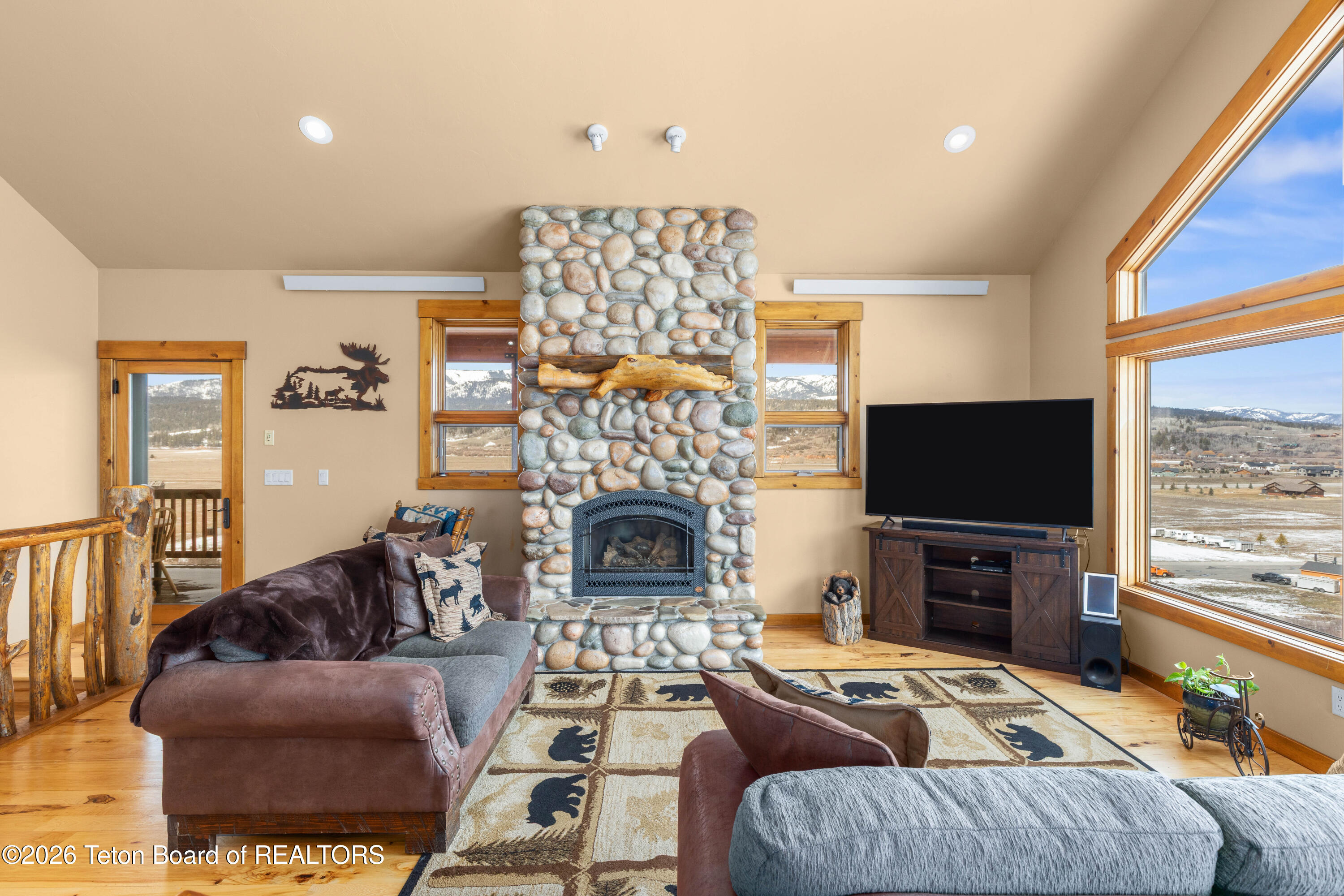 140 Marten Place Alpine, WY 83128 - Photo 14 of 45 IMG_1381