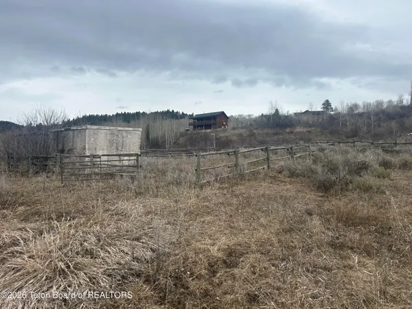 $1,299,000 | 140 Marten Place, Alpine, WY 83128