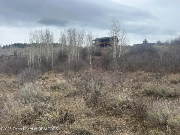 $1,299,000 | 140 Marten Place, Alpine, WY 83128