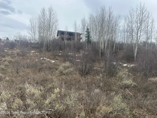 $1,299,000 | 140 Marten Place, Alpine, WY 83128