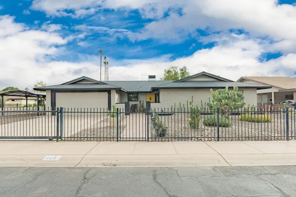 $3,500 | 617 East Ellis Drive, Tempe, AZ 85282