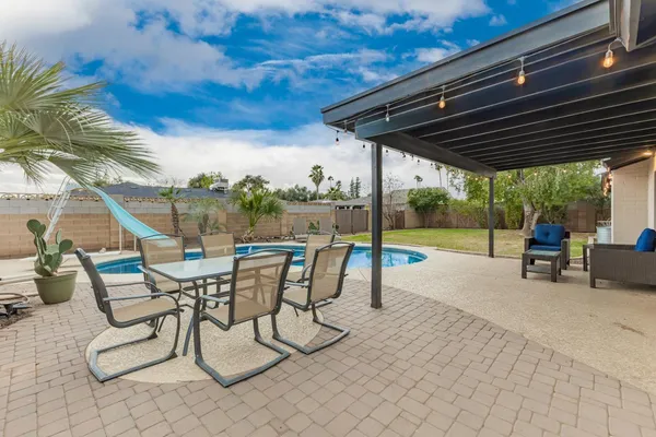 $3,500 | 617 East Ellis Drive, Tempe, AZ 85282