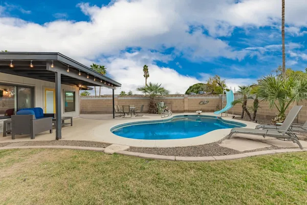 $3,500 | 617 East Ellis Drive, Tempe, AZ 85282