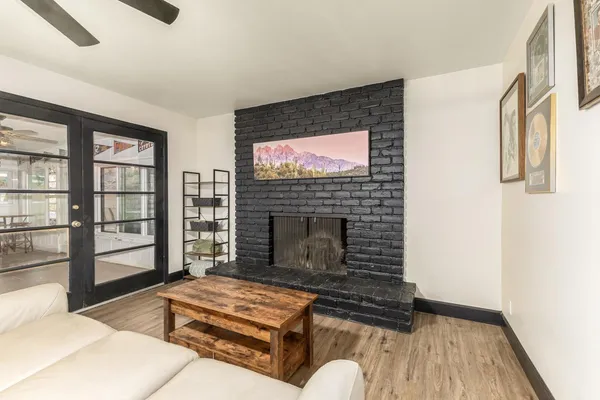 $3,500 | 617 East Ellis Drive, Tempe, AZ 85282