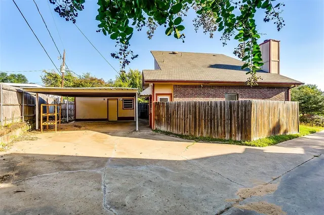 $1,550 | 5731 Bramblewood Court, Arlington, TX 76017