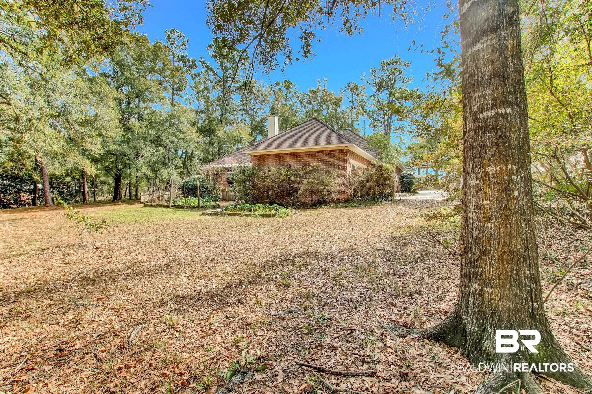 10561 McKenzie Road Fairhope, AL 36532 - Photo 9 of 48