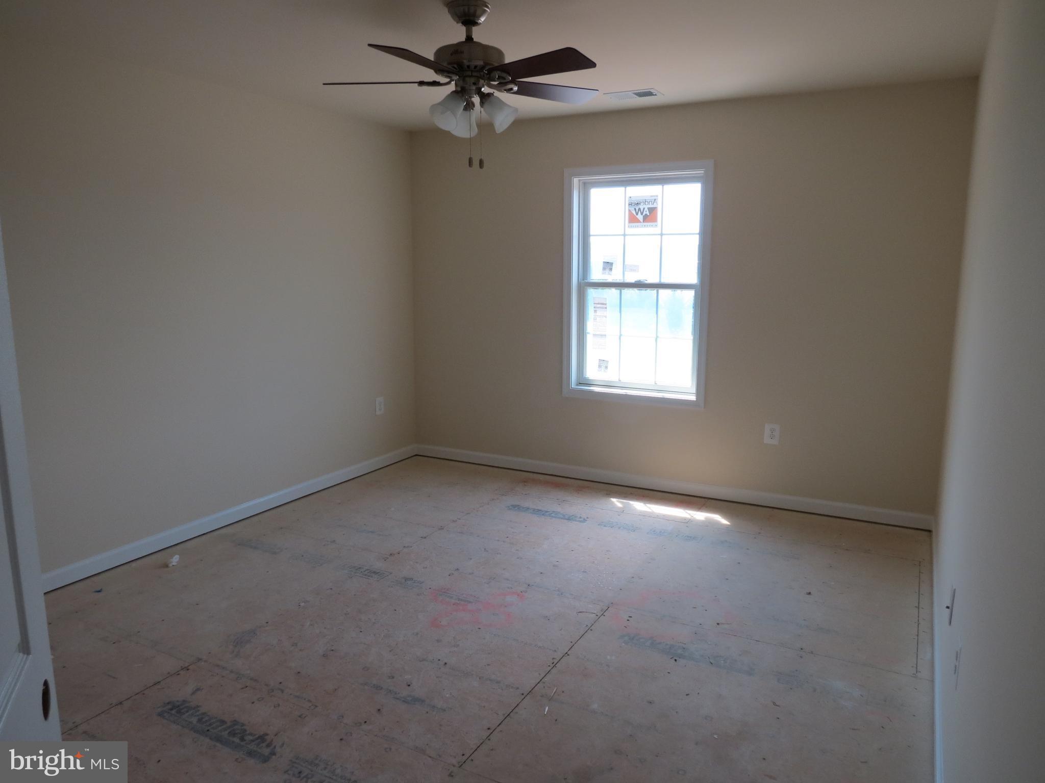 41 Wind Ridge Road Mount Airy, MD 21771 - Photo 21 of 30 Bedroom 3 with ceiling fan
