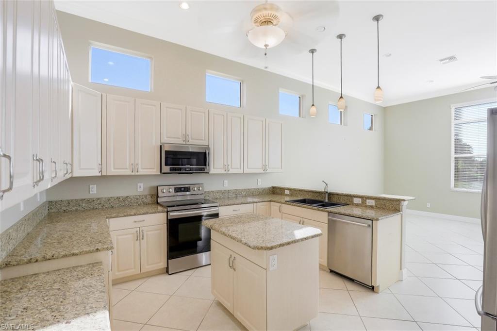 3304 Potomac Court Naples, FL 34120 - Photo 10 of 25